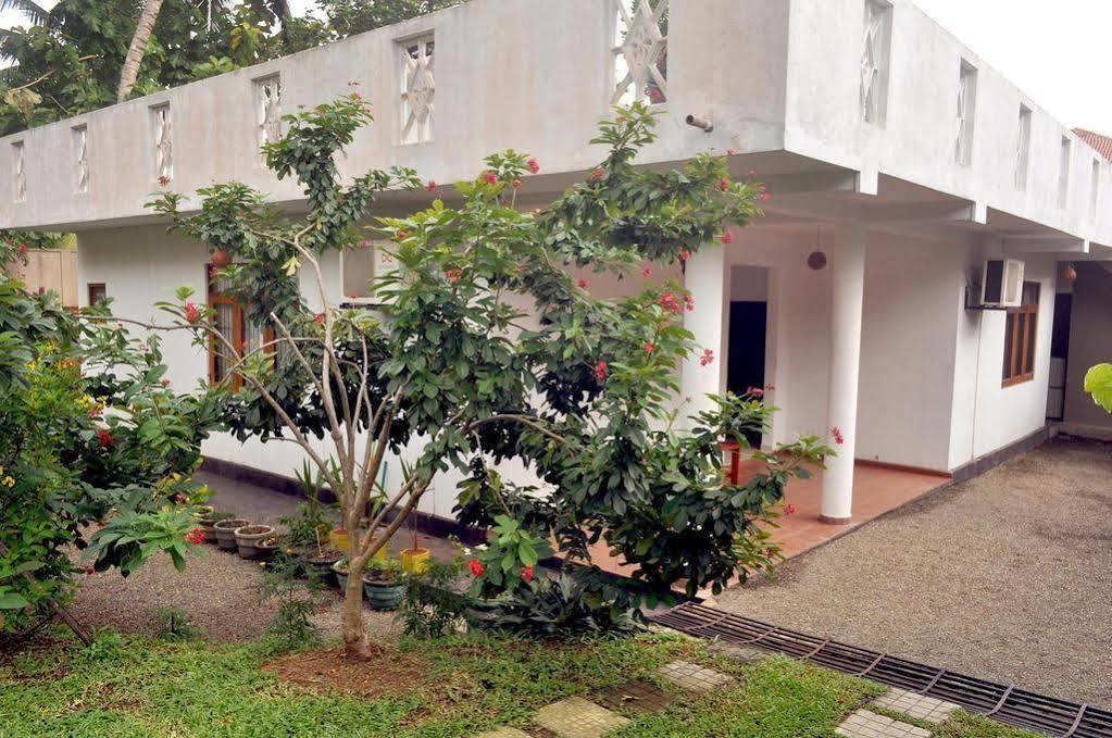 Lavendish Beach Resort Unawatuna Εξωτερικό φωτογραφία